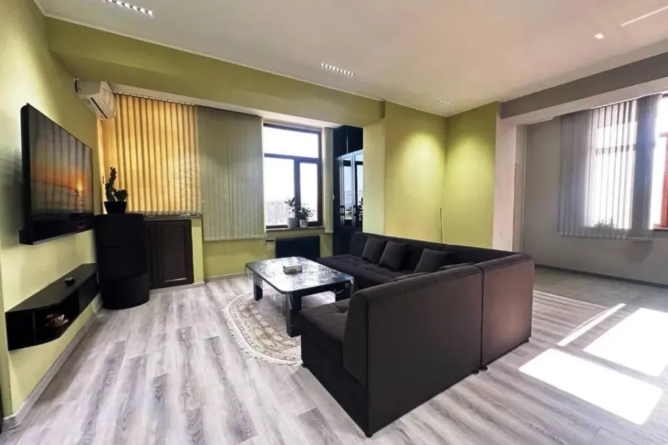 Downtown Comfort Suite 第 1 张照片（共 9 张）
