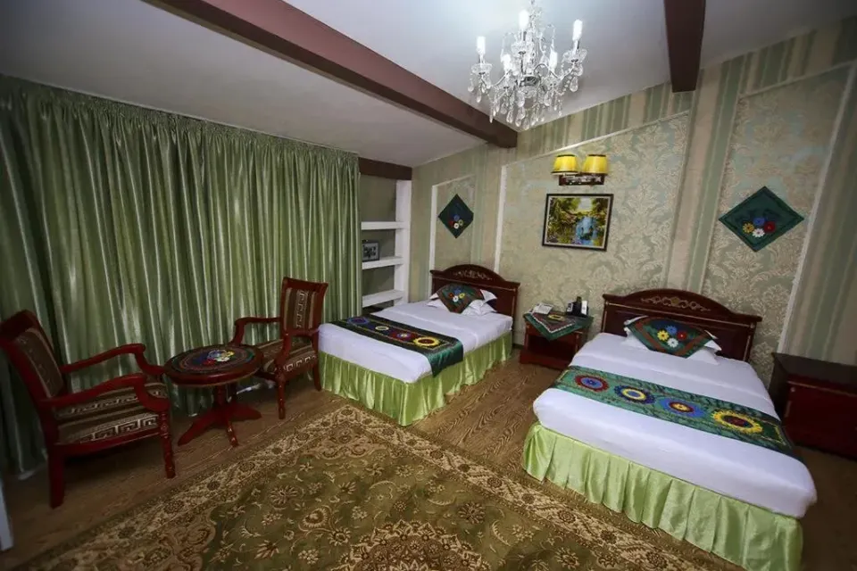 ORIYO DUSHANBE HOTEL 第 1 张照片（共 10 张）